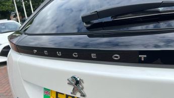 Peugeot 2008 50kWh GT SUV 5dr Electric Auto (136 ps)