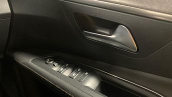 Peugeot 3008 SUV 1.6 13.2kWh GT Premium SUV 5dr Petrol Plug-in Hybrid e-EAT Euro 