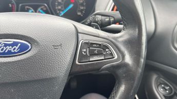 Ford Kuga 1.5 TDCi Titanium SUV 5dr Diesel Powershift Euro 6 (s/s) (120 ps