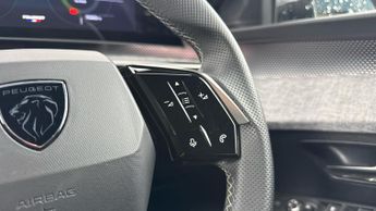 Peugeot 3008 73kWh GT SUV 5dr Electric Auto (210 ps)