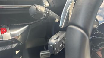 Peugeot 3008 SUV 1.5 BlueHDi Active Premium + SUV 5dr Diesel EAT Euro 6 (s/s) (13