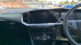 Vauxhall Mokka Electric 50kWh Elite Premium SUV 5dr Electric Auto (136 ps)