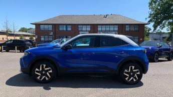 Vauxhall Mokka Electric 50kWh Elite Premium SUV 5dr Electric Auto (136 ps)