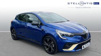 Renault Clio 1.6 E-TECH E-Tech engineered Hatchback 5dr Petrol Hybrid Auto Eu