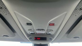 Vauxhall Combo Life Electric 52kWh Ultimate MPV 5dr Electric Auto (7.4kW Charger) (136 ps)