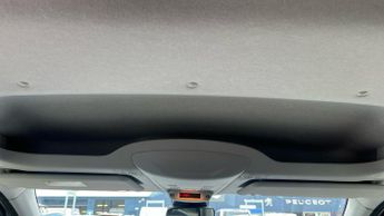 Vauxhall Combo Life Electric 52kWh Ultimate MPV 5dr Electric Auto (7.4kW Charger) (136 ps)
