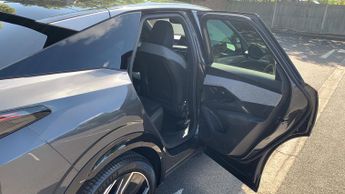 Peugeot 3008 73kWh GT SUV 5dr Electric Auto (210 ps)