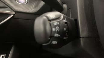 Peugeot 2008 50kWh Allure Premium + SUV 5dr Electric Auto (7kW Charger) (136 
