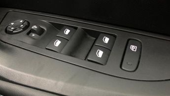 Peugeot 2008 50kWh Allure Premium + SUV 5dr Electric Auto (7kW Charger) (136 