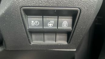 Vauxhall Combo Life Electric 52kWh Ultimate MPV 5dr Electric Auto (7.4kW Charger) (136 ps)