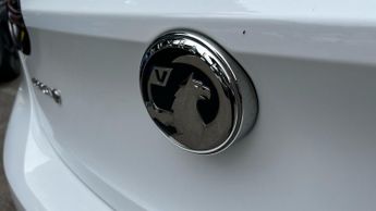 Vauxhall Corsa Electric 50kWh Elite Premium Hatchback 5dr Electric Auto (136 ps)