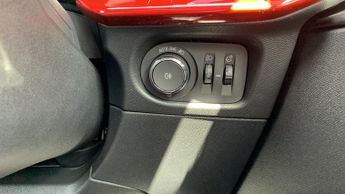 Vauxhall Mokka Electric 50kWh GS SUV 5dr Electric Auto (136 ps)
