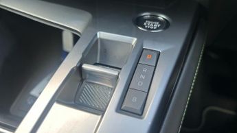 Peugeot 308 54kWh GT Hatchback 5dr Electric Auto (156 ps)