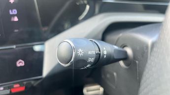 Peugeot 308 54kWh GT Hatchback 5dr Electric Auto (156 ps)