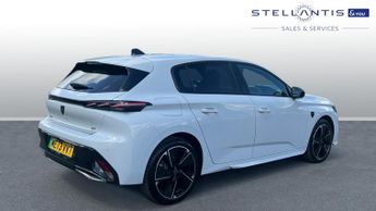 Peugeot 308 54kWh GT Hatchback 5dr Electric Auto (156 ps)