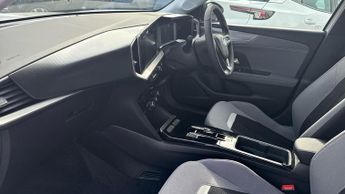 Vauxhall Mokka Electric 50kWh Griffin SUV 5dr Electric Auto (136 ps)