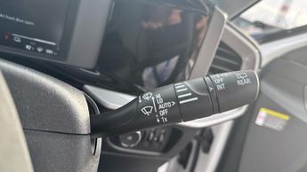 Vauxhall Mokka Electric 50kWh Griffin SUV 5dr Electric Auto (136 ps)