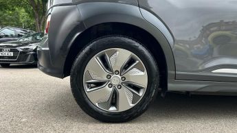 Hyundai Kona 64kWh Premium SE SUV 5dr Electric Auto (7kW Charger) (204 ps)