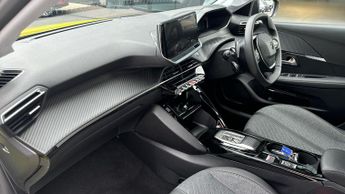 Peugeot 208 1.2 PureTech MHEV Allure Hatchback 5dr Petrol Hybrid e-DSC Euro 