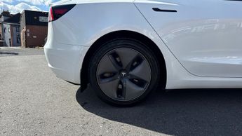 Tesla Model 3 (Dual Motor) Long Range Saloon 4dr Electric Auto 4WDE (346 ps)