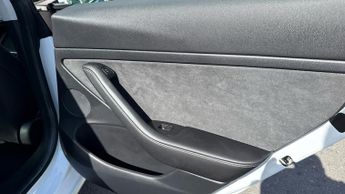 Tesla Model 3 (Dual Motor) Long Range Saloon 4dr Electric Auto 4WDE (346 ps)