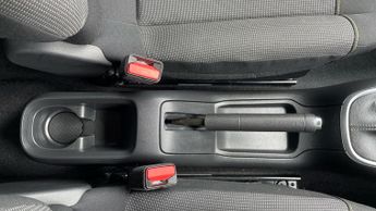 Citroen C3 1.2 PureTech PLUS Hatchback 5dr Petrol EAT6 Euro 6 (s/s) (110 ps