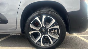 Citroen Berlingo 50kWh Flair XTR M Auto 5dr (7.4kW Charger)