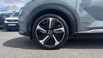 Nissan Juke 1.6 Tekna+ SUV 5dr Petrol Hybrid Auto Euro 6 (143 ps)