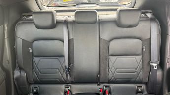 Nissan Juke 1.6 Tekna+ SUV 5dr Petrol Hybrid Auto Euro 6 (143 ps)