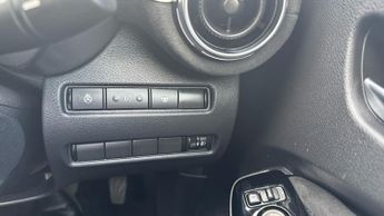 Nissan Juke 1.6 Tekna+ SUV 5dr Petrol Hybrid Auto Euro 6 (143 ps)