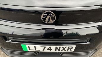 Vauxhall Combo Life Electric 52kWh Design XL MPV 5dr Electric Auto (7.4kW Charger) (136 ps)