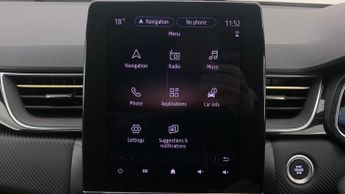 Renault Captur 1.6 E-TECH E-Tech engineered SUV 5dr Petrol Hybrid Auto Euro 6 (