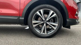 Nissan Qashqai 1.3 DIG-T N-Connecta SUV 5dr Petrol DCT Auto Euro 6 (s/s) (160 p