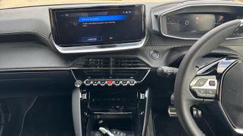 Peugeot 208 1.2 PureTech MHEV GT Hatchback 5dr Petrol Hybrid e-DSC Euro 6 (s