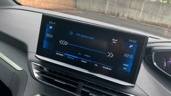 Peugeot 3008 SUV 1.2 PureTech Allure Premium + SUV 5dr Petrol EAT Euro 6 (s/s) (1