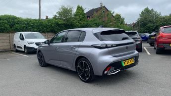 Peugeot 308 54kWh Allure Hatchback 5dr Electric Auto (156 ps)