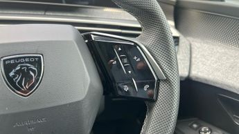 Peugeot 3008 73kWh GT SUV 5dr Electric Auto (210 ps)