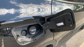 Vauxhall Grandland X 1.6 Turbo Ultimate SUV 5dr Petrol Auto Euro 6 (s/s) (180 ps)