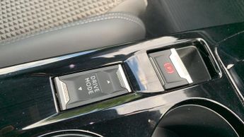 Peugeot 208 50kWh GT Line Hatchback 5dr Electric Auto (136 ps)