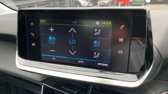 Peugeot 208 50kWh Allure Premium Auto 5dr (7kW Charger)