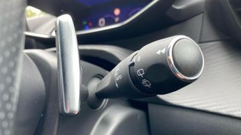 Peugeot 208 1.2 PureTech MHEV GT Hatchback 5dr Petrol Hybrid e-DSC Euro 6 (s
