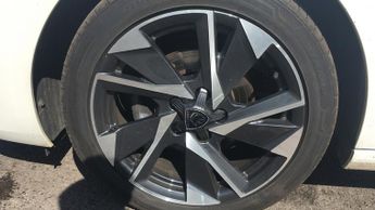 Peugeot 308 1.2 PureTech Allure Premium Hatchback 5dr Petrol EAT Euro 6 (s/s