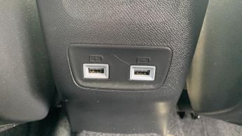 Peugeot 2008 50kWh Allure Premium SUV 5dr Electric Auto (136 ps)