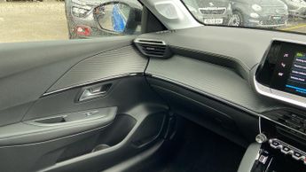 Peugeot 208 50kWh Allure Premium + Hatchback 5dr Electric Auto (7.4kW Charge