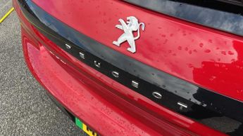 Peugeot 208 50kWh Allure Premium + Hatchback 5dr Electric Auto (7.4kW Charge