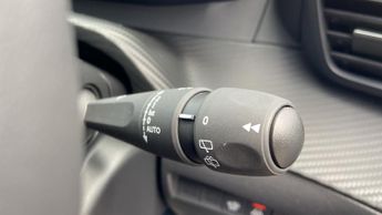 Peugeot 208 50kWh Allure Premium + Hatchback 5dr Electric Auto (7.4kW Charge
