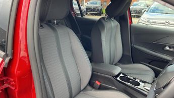 Peugeot 208 50kWh Allure Premium + Hatchback 5dr Electric Auto (7.4kW Charge