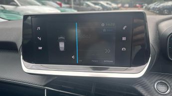 Peugeot 208 50kWh Allure Hatchback 5dr Electric Auto (136 ps)