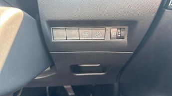 Peugeot 208 50kWh Allure Premium + Hatchback 5dr Electric Auto (7.4kW Charge