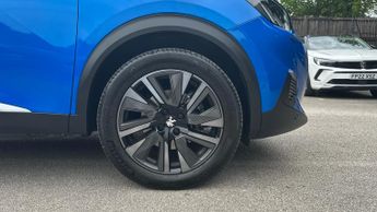 Peugeot 2008 50kWh GT Premium SUV 5dr Electric Auto (7kW Charger) (136 ps)